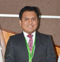DR. FRADIS GIL